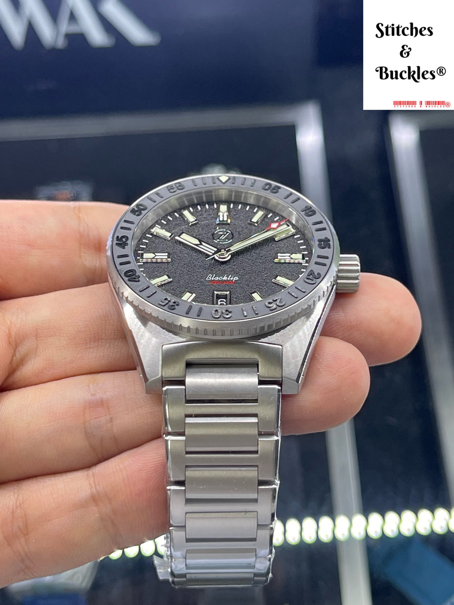 Zelos BLACKTIP 200M TI COAL BLACK – Stitches and Buckles