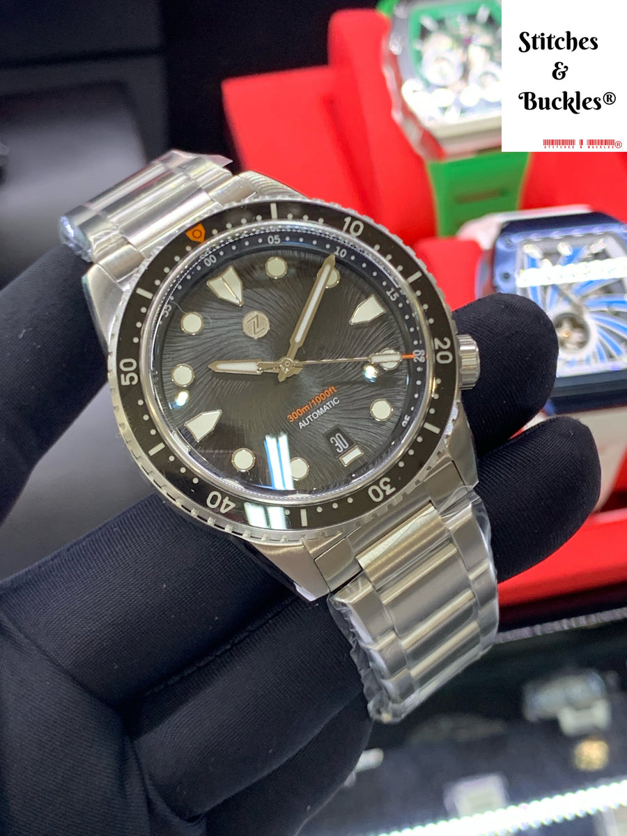 Zelos MAKO 300M DIVER 'SATIN BLACK' – Stitches and Buckles