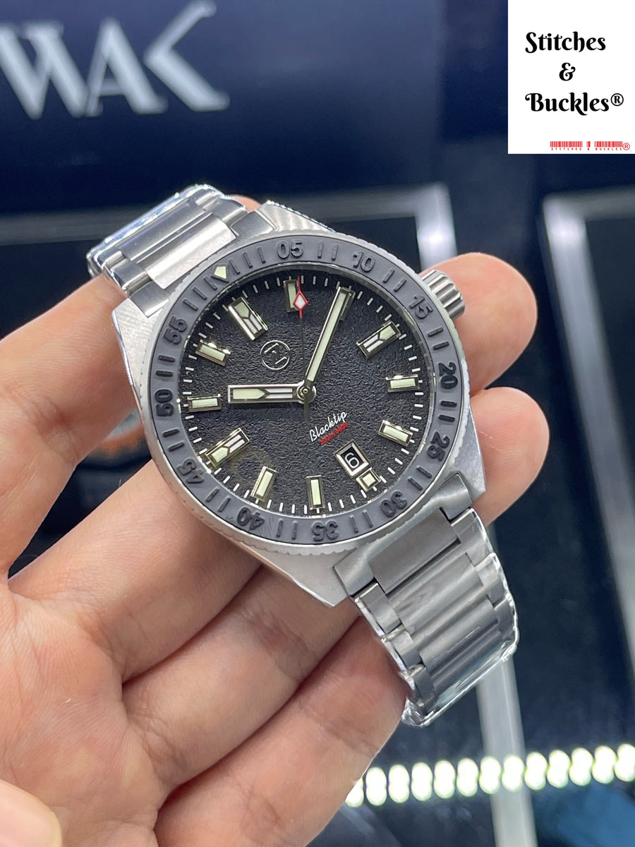 Zelos BLACKTIP 200M TI COAL BLACK – Stitches and Buckles