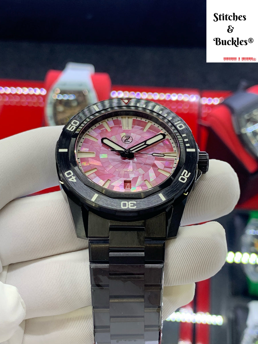 Saruwa2♡ Zelos SWORDFISH 42MM DLC 'SCARLET' – Stitches and Buckles