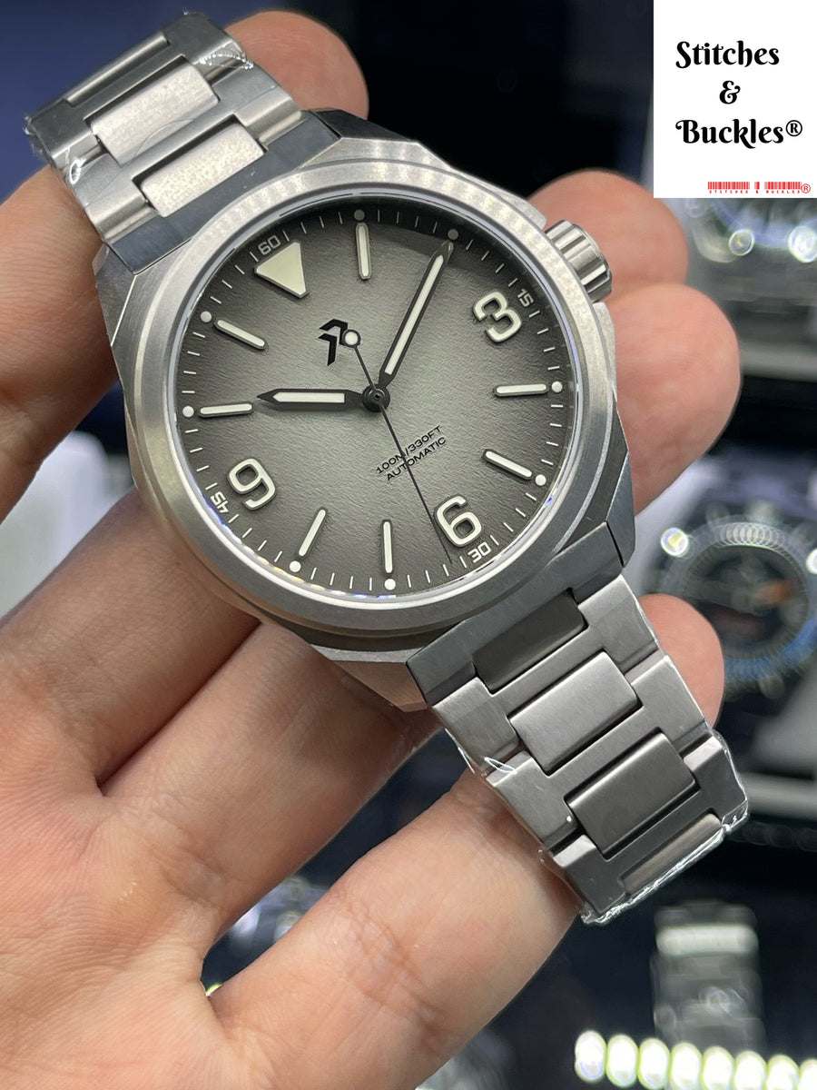 RZE RESOLUTE 2022 - Arctic Grey On Bracelet – Stitches and Buckles