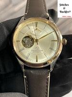 Orient Star ‘Classic’ Cream Dial Gold Bezel RE-AT0201G